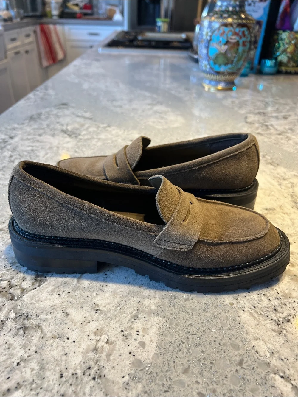 Kenneth Cole title kenneth